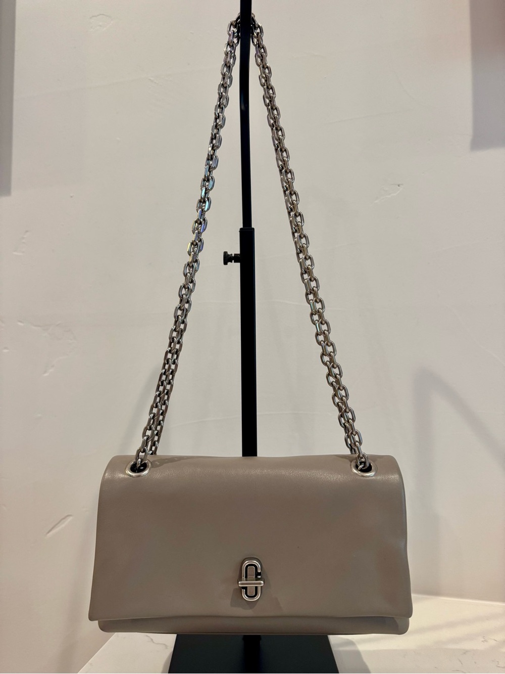 Marc Jacobs Taupe Leather Shoulder Bag with Silver Chain